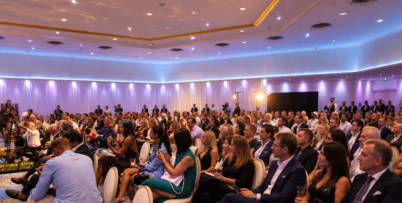 Full audience in the Summit conference room